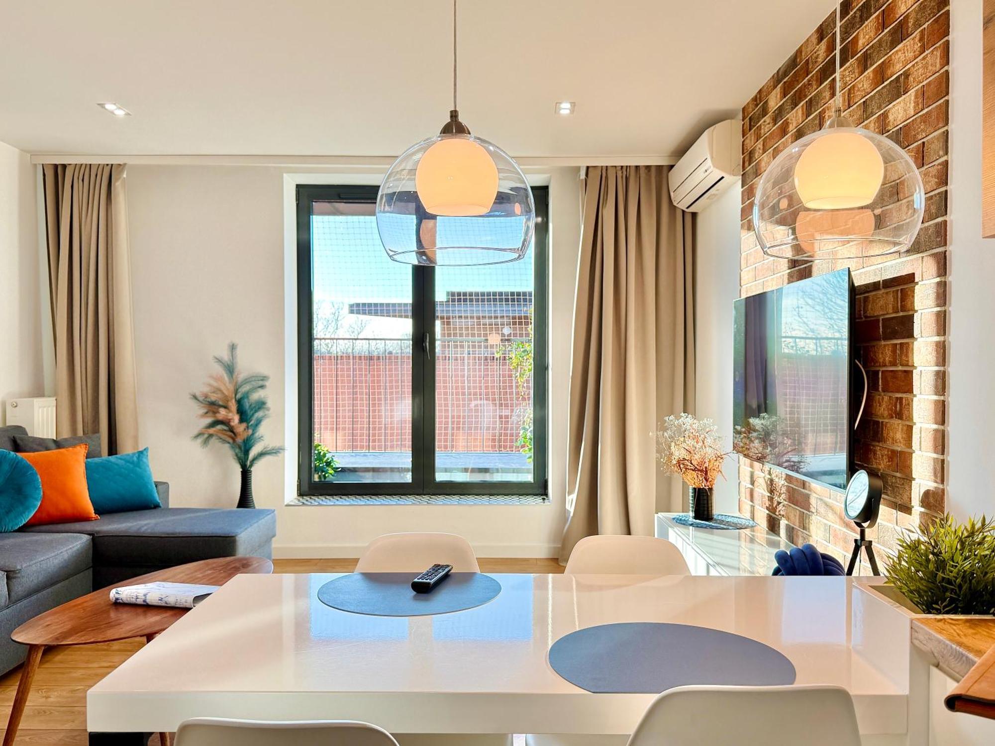 Angel Mint Apartment - Free Parking - Balcony — Photos 1